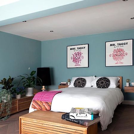 Central Hastings, Stylish-Luxe, Seaside Apartment. Extérieur photo